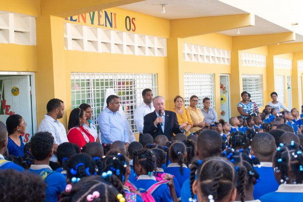Puerta Del Cielo realiza donaci&oacute;n en Centro Educativo De La Gu&aacute;yiga