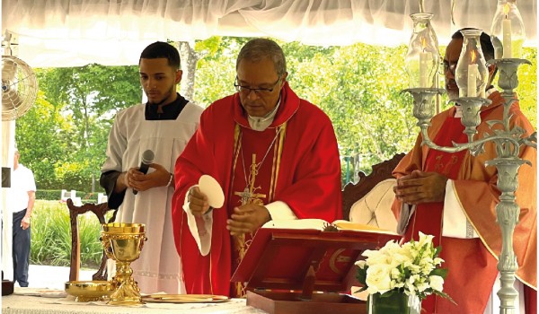 Parque Cementerio Puerta del Cielo honra el valor de una Madre