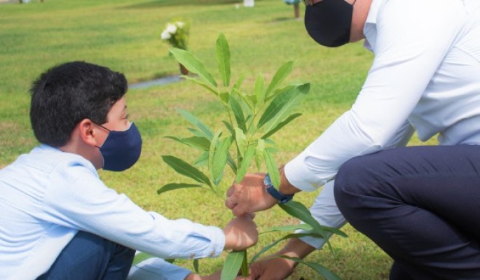   Parque Cementerio Puerta del Cielo rinde homenaje a los Padres con el acto de Recordaci&oacute;n &ldquo;Mi Pap&aacute; es un Roble&rdquo;